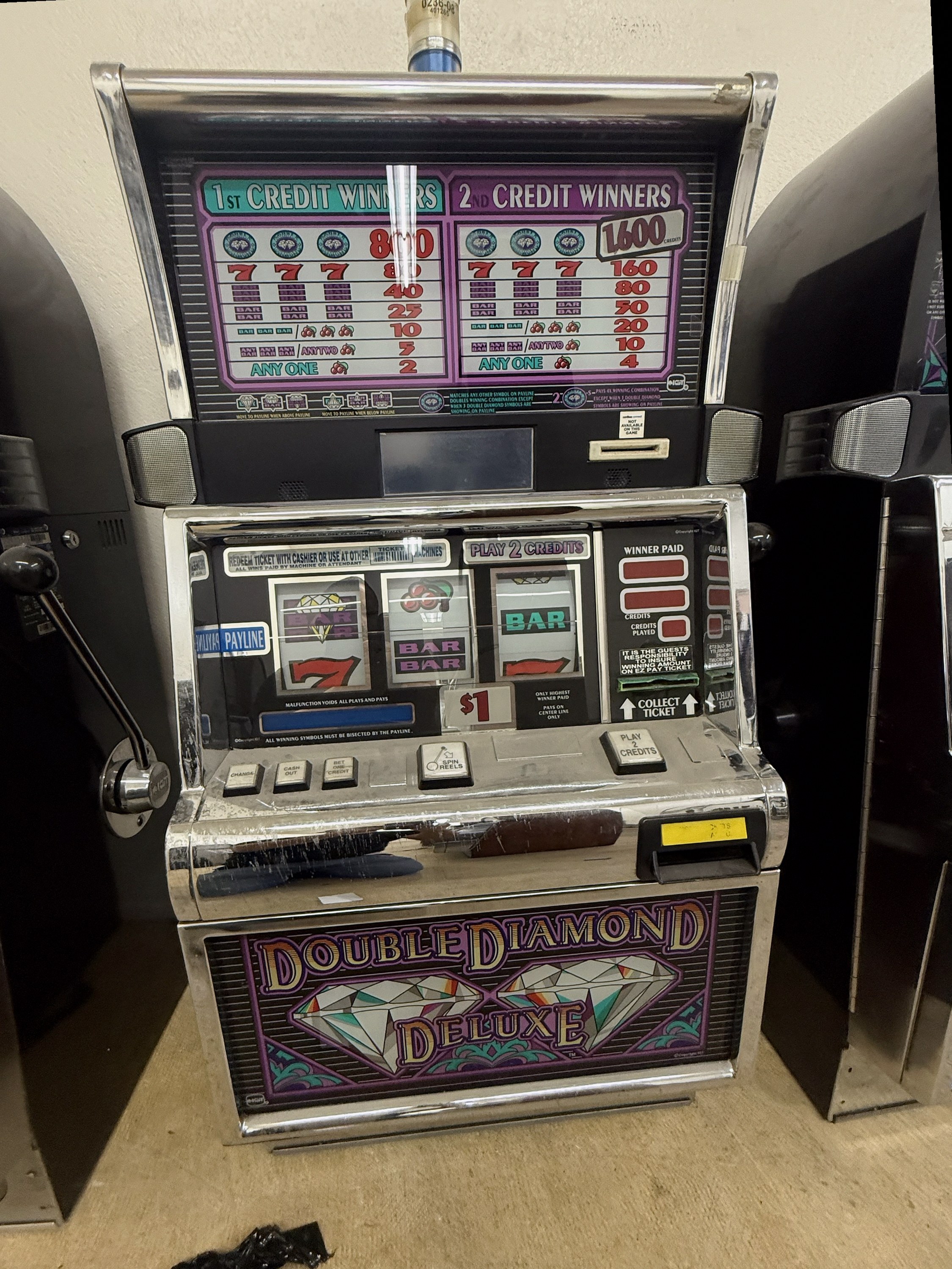 IGT Reel Spinner Double Diamond Deluxe