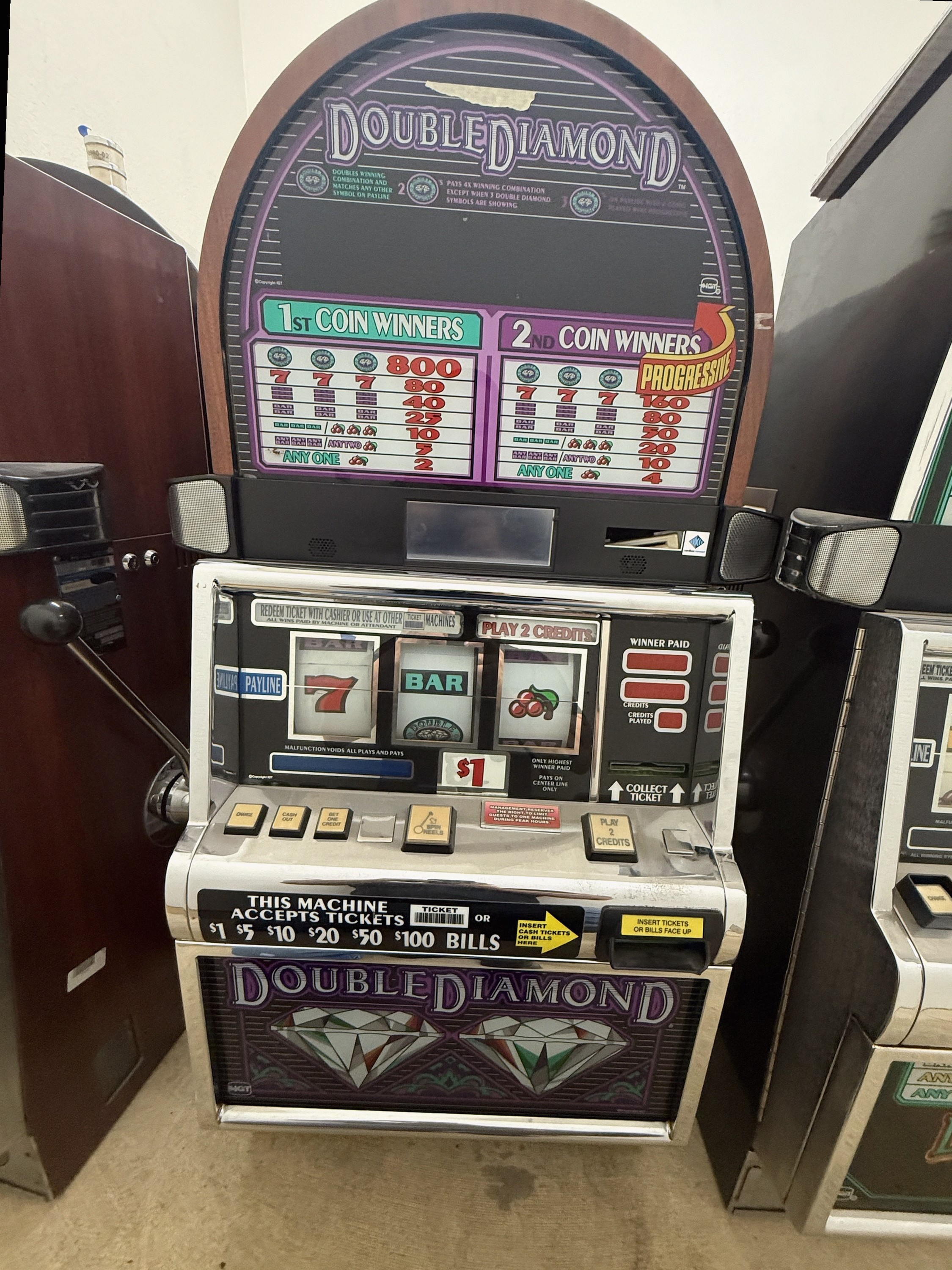 IGT Reel Spinner Double Diamond